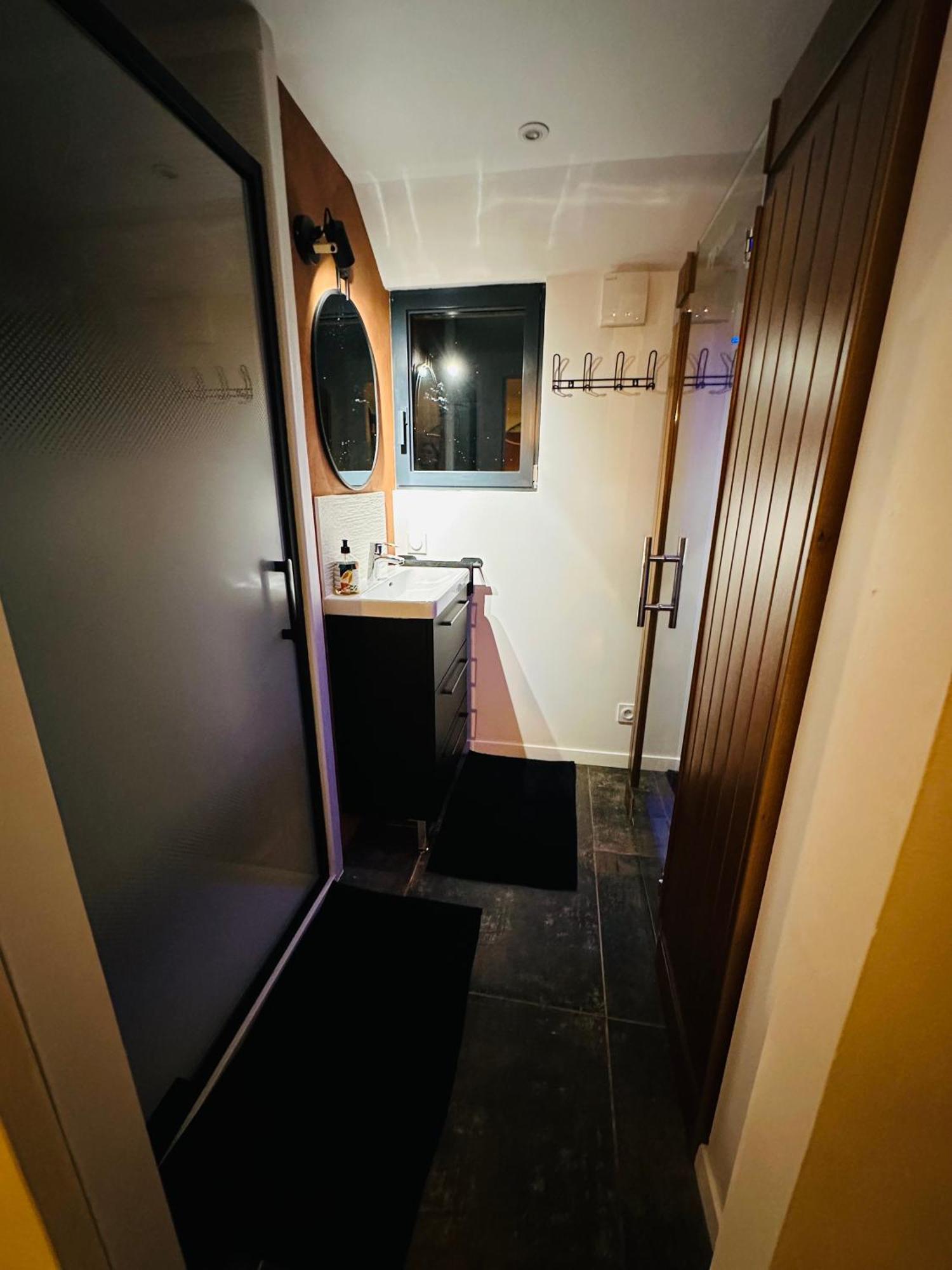 La Ptite Maison Proche Rouen La Vaupaliere Экстерьер фото