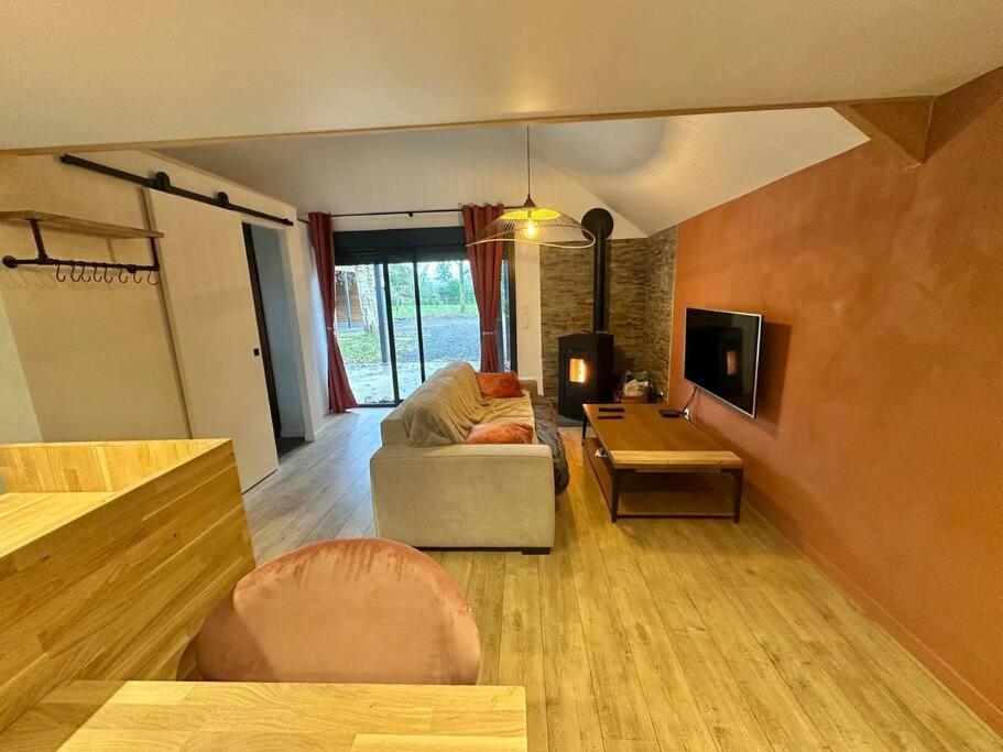 La Ptite Maison Proche Rouen La Vaupaliere Экстерьер фото